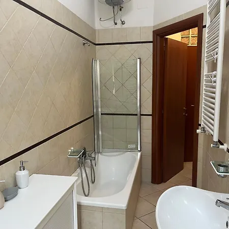 Apartment House Under The Bastion San Remy Cagliari