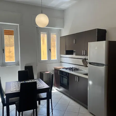 Apartment House Under The Bastion San Remy