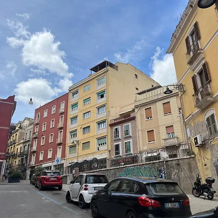 Apartment House Under The Bastion San Remy Cagliari